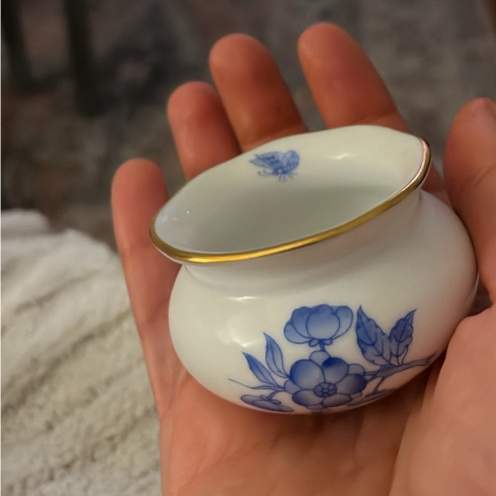 Herend mini vase